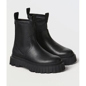 ZARA Leather Track Sole Ankle Boot Women's 6.5 (Eur 37) Black NWOT